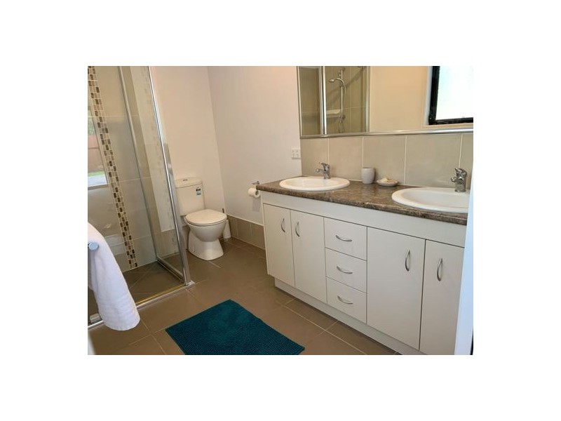 20 Rushcutters Court, Sandstone Point QLD 4511