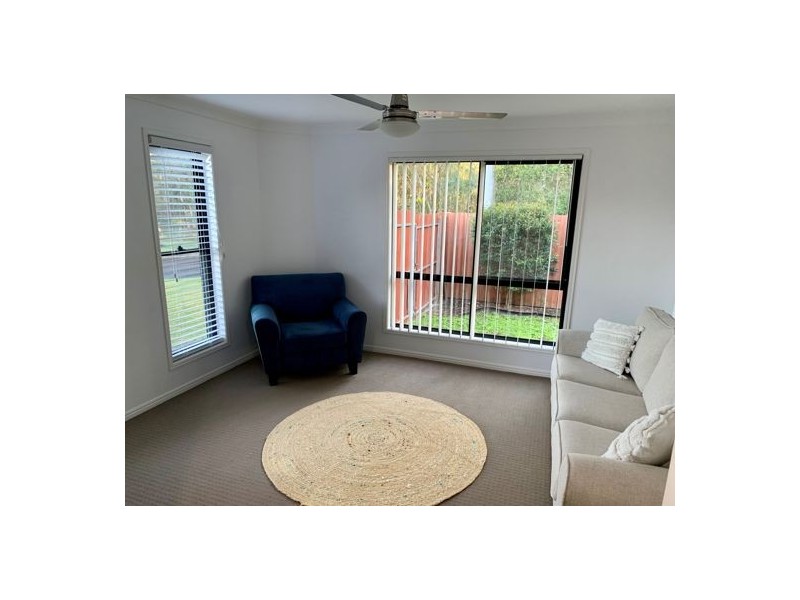 20 Rushcutters Court, Sandstone Point QLD 4511