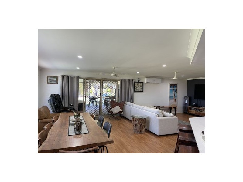 16 Bigita Place, Elimbah QLD 4516