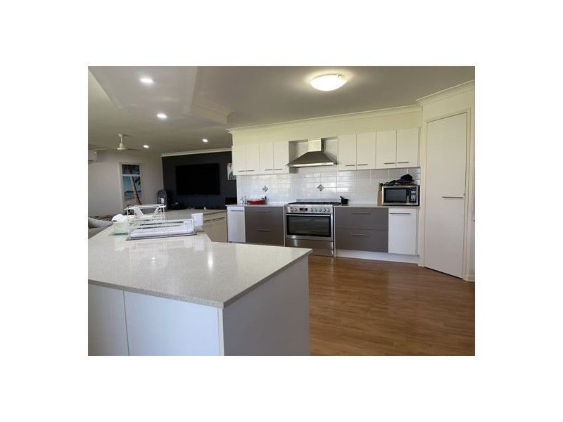 16 Bigita Place, Elimbah QLD 4516