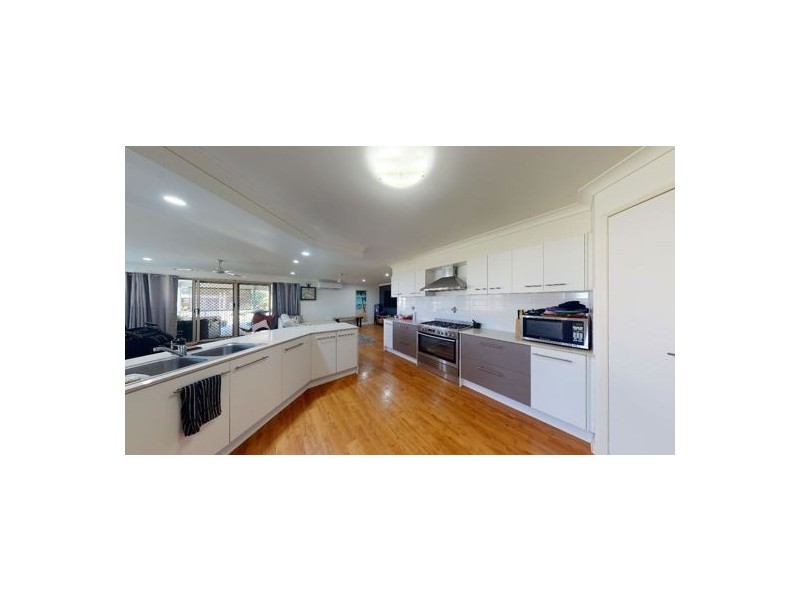 16 Bigita Place, Elimbah QLD 4516