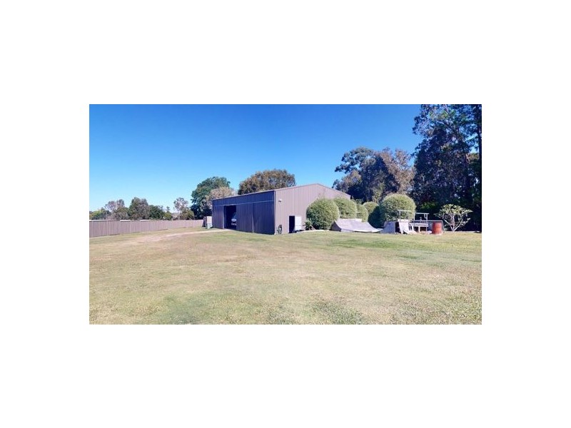 16 Bigita Place, Elimbah QLD 4516