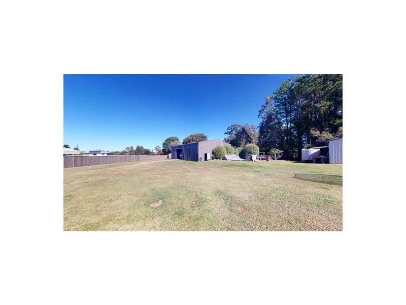 16 Bigita Place, Elimbah QLD 4516