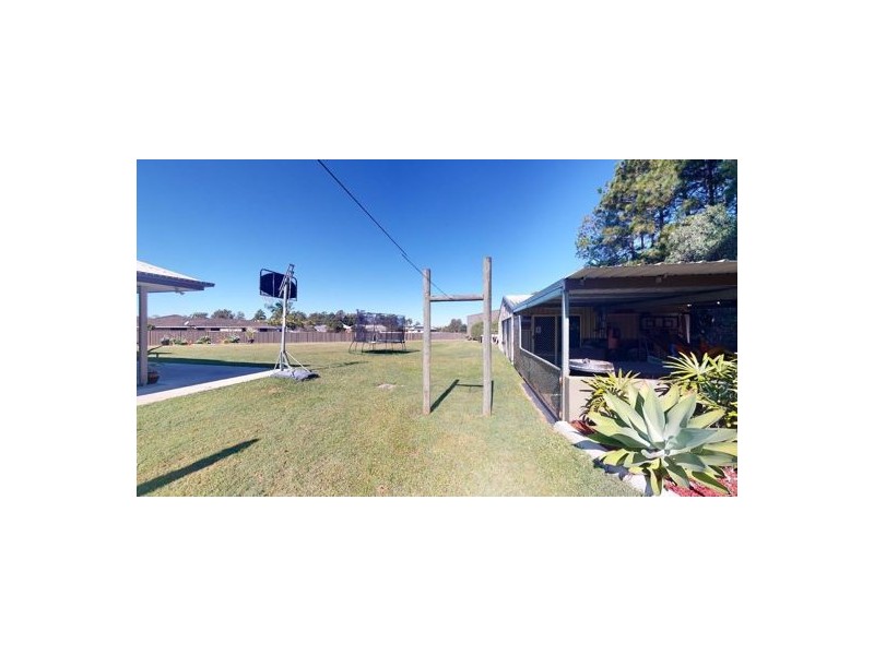 16 Bigita Place, Elimbah QLD 4516