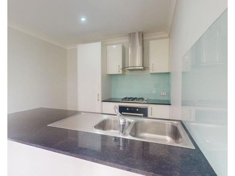 2/5 Hipwood Street, Morayfield QLD 4506