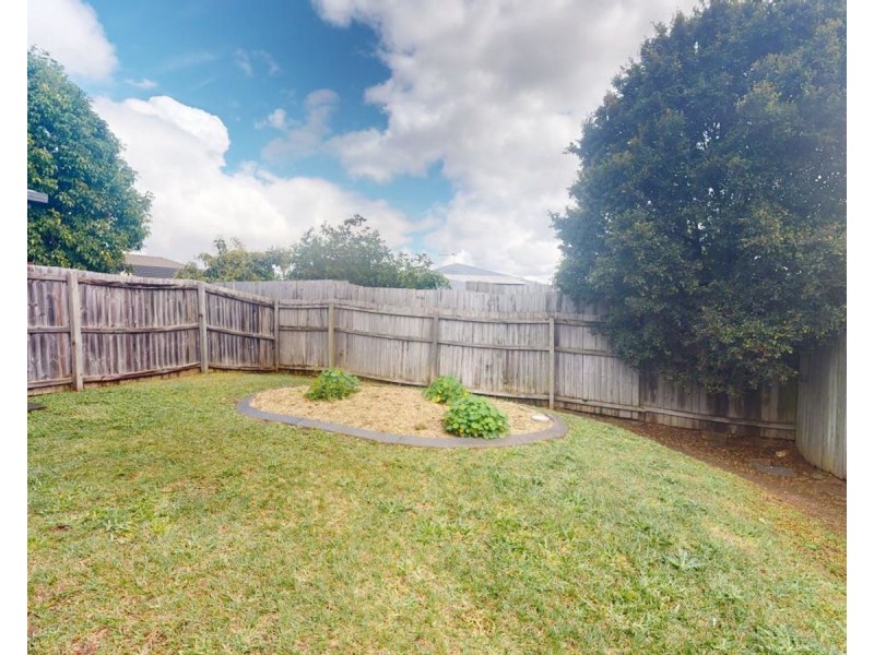 2/5 Hipwood Street, Morayfield QLD 4506