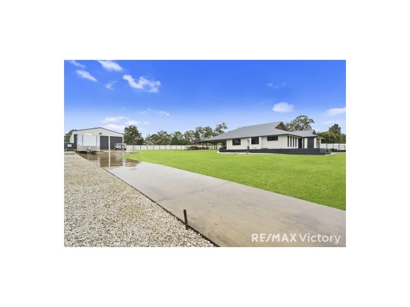 8-12 Pocketwood Place, Upper Caboolture QLD 4510