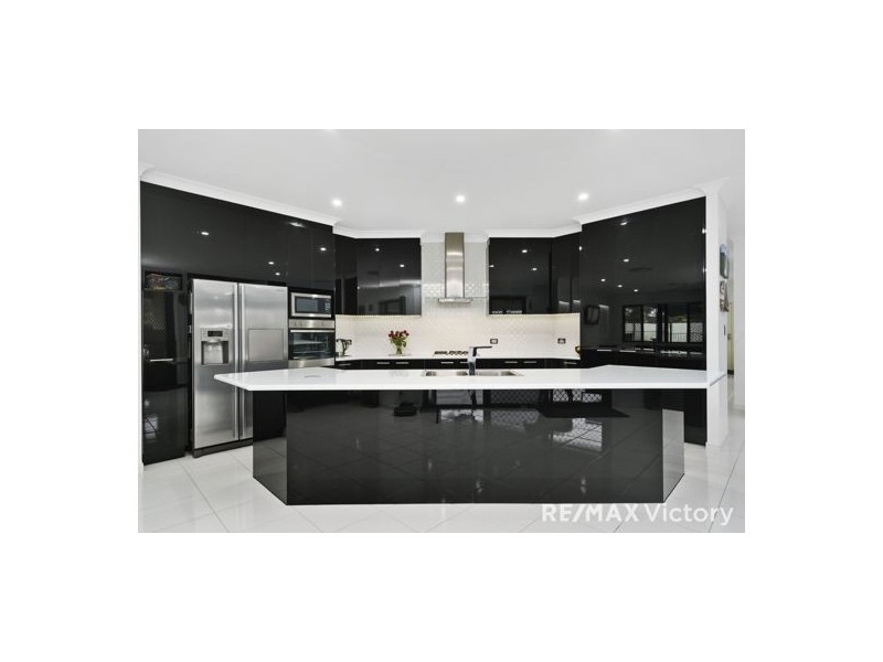 8-12 Pocketwood Place, Upper Caboolture QLD 4510