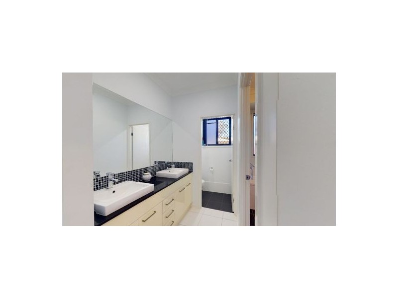 8-12 Pocketwood Place, Upper Caboolture QLD 4510