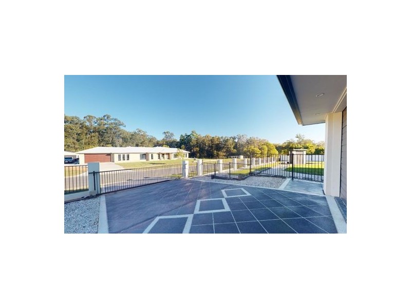 8-12 Pocketwood Place, Upper Caboolture QLD 4510