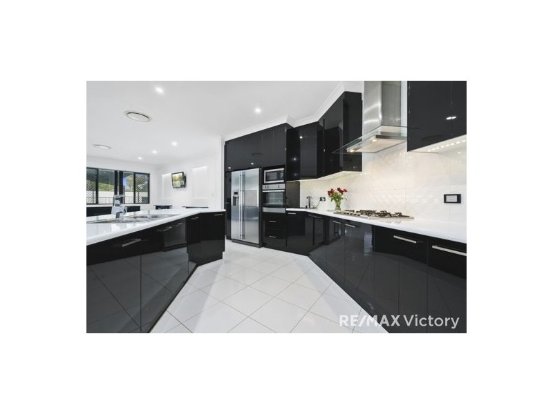 8-12 Pocketwood Place, Upper Caboolture QLD 4510