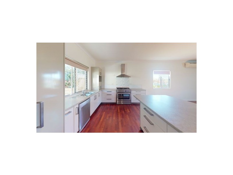 4 Penson Court, Kallangur QLD 4503