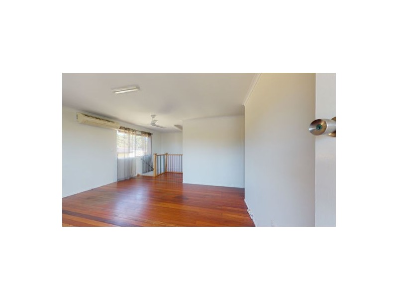4 Penson Court, Kallangur QLD 4503