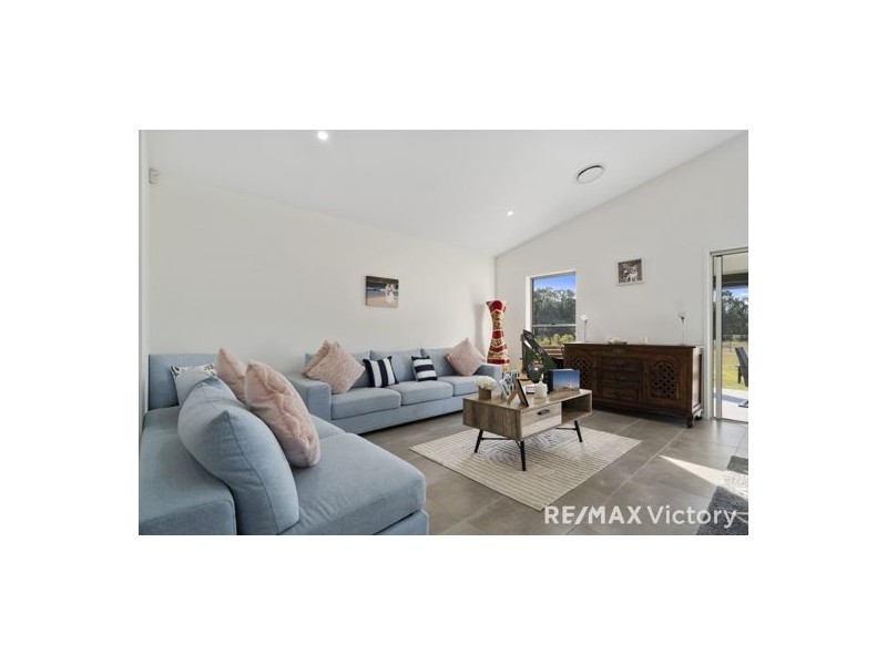 6 Peakview Drive, Caboolture QLD 4510