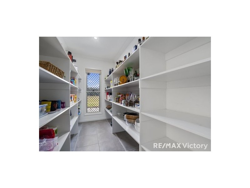 6 Peakview Drive, Caboolture QLD 4510