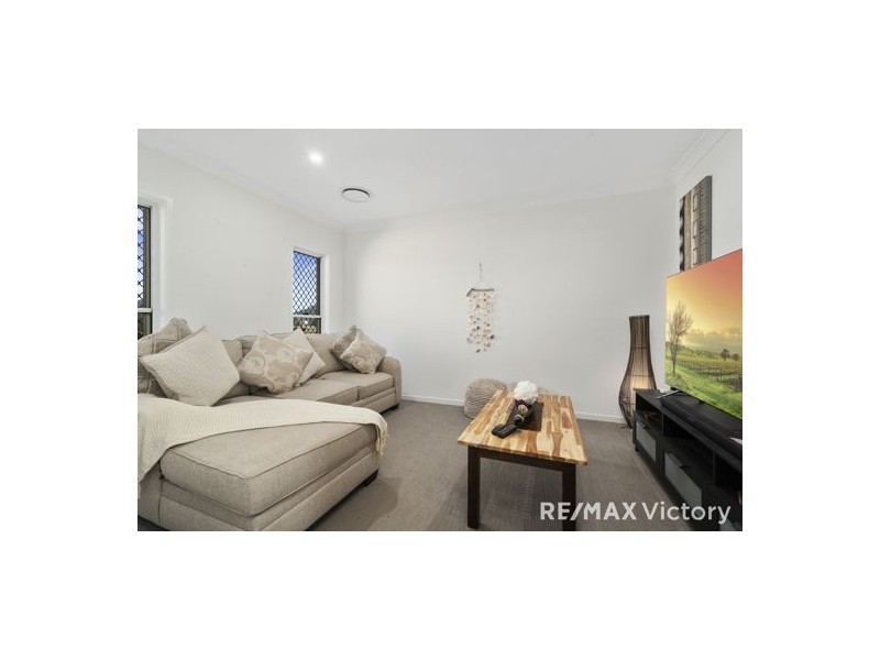 6 Peakview Drive, Caboolture QLD 4510