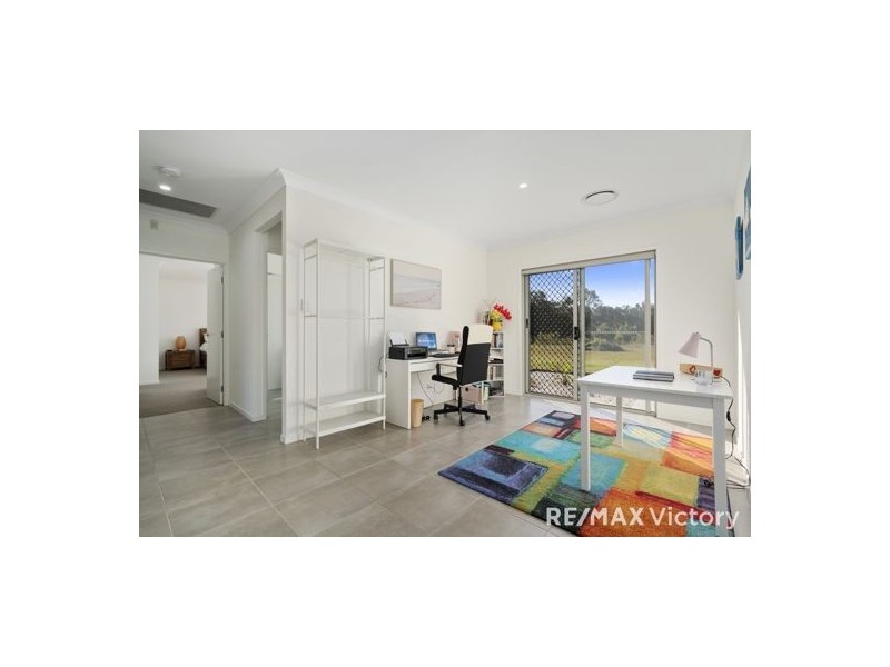 6 Peakview Drive, Caboolture QLD 4510