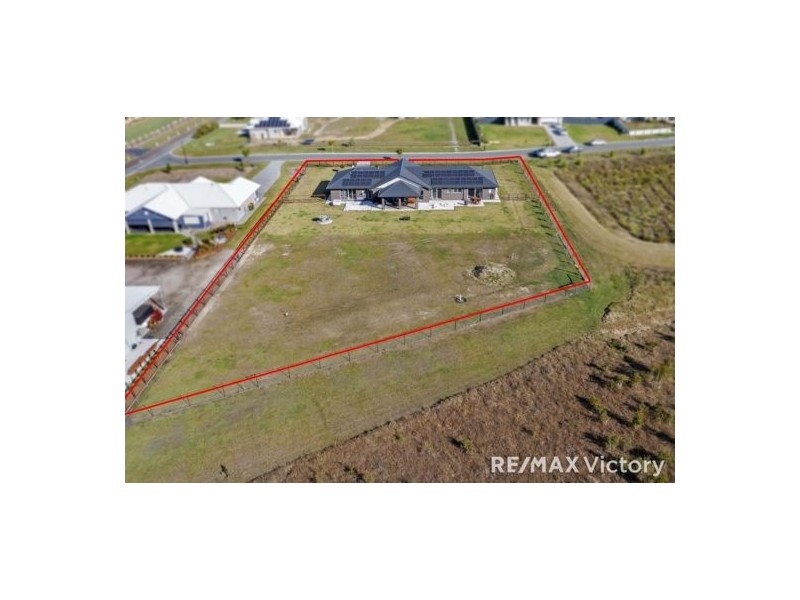 6 Peakview Drive, Caboolture QLD 4510