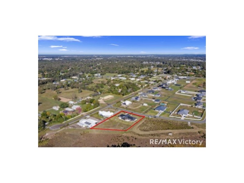 6 Peakview Drive, Caboolture QLD 4510