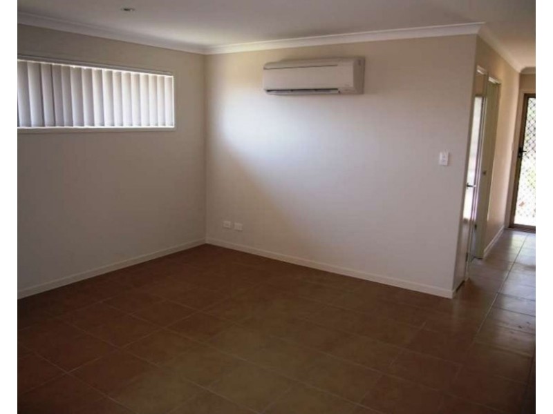 2/43-45 Feather Court, Morayfield QLD 4506