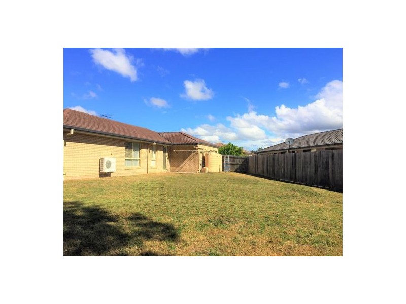 5 Ord Close, Morayfield QLD 4506