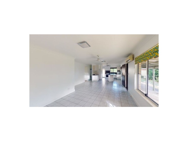 7 Phillip Street, Beachmere QLD 4510