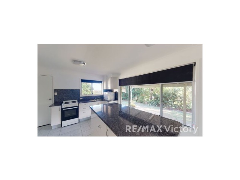 7 Phillip Street, Beachmere QLD 4510