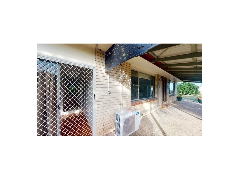 7 Phillip Street, Beachmere QLD 4510