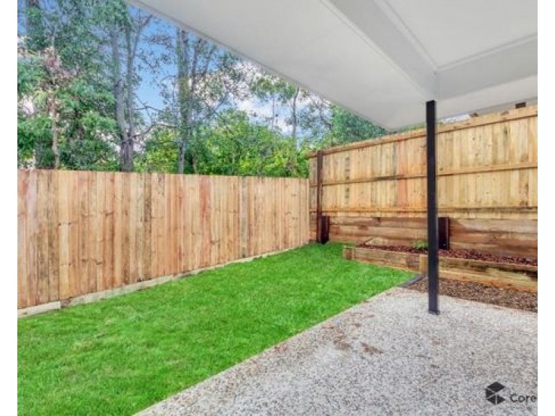 2/13 Cronin Street, Morayfield QLD 4506