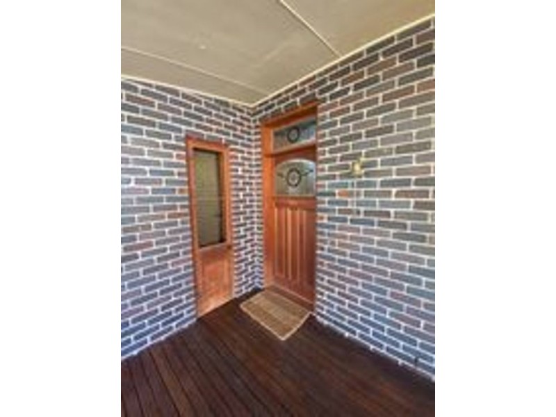 98 Bramston Street, Wondai QLD 4606