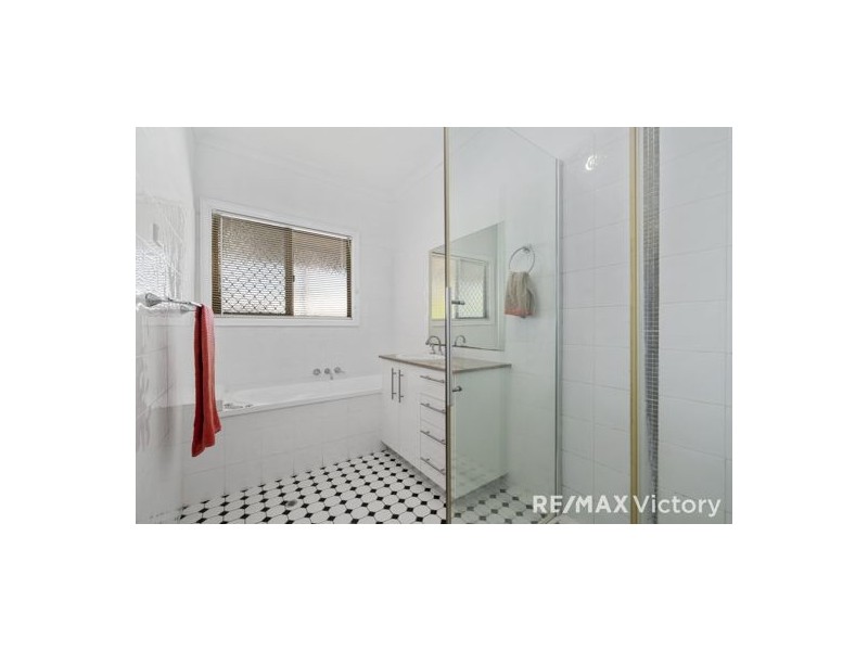 103 Moreton Tce, Beachmere QLD 4510