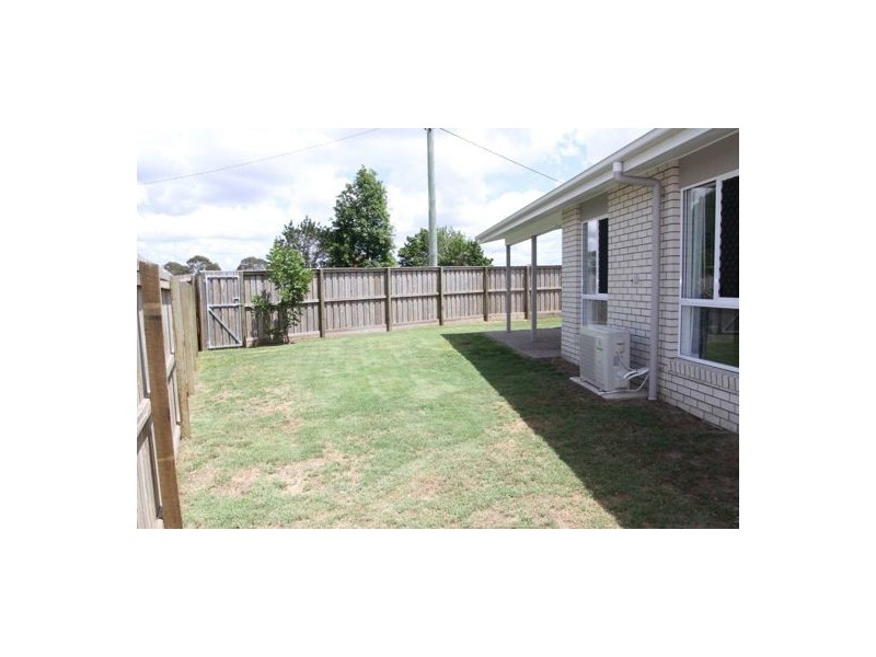 1 / 48 Coogera Court, Morayfield QLD 4506