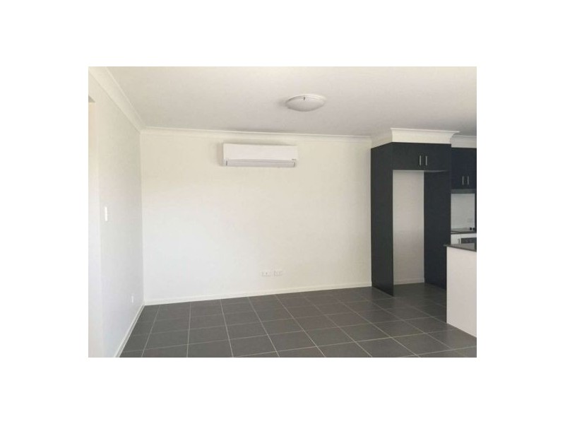1 / 48 Coogera Court, Morayfield QLD 4506