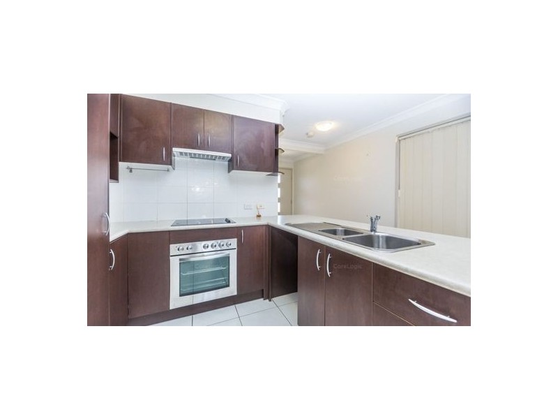 2/9 Station Road, Burpengary QLD 4505