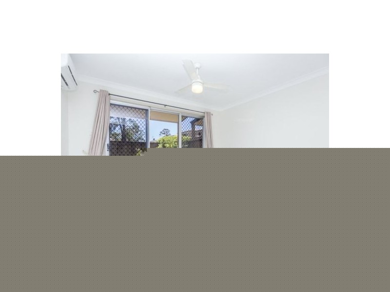 2/9 Station Road, Burpengary QLD 4505