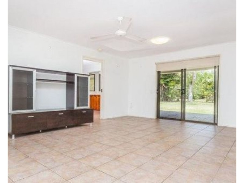 1 Whittington Road, Moodlu QLD 4510