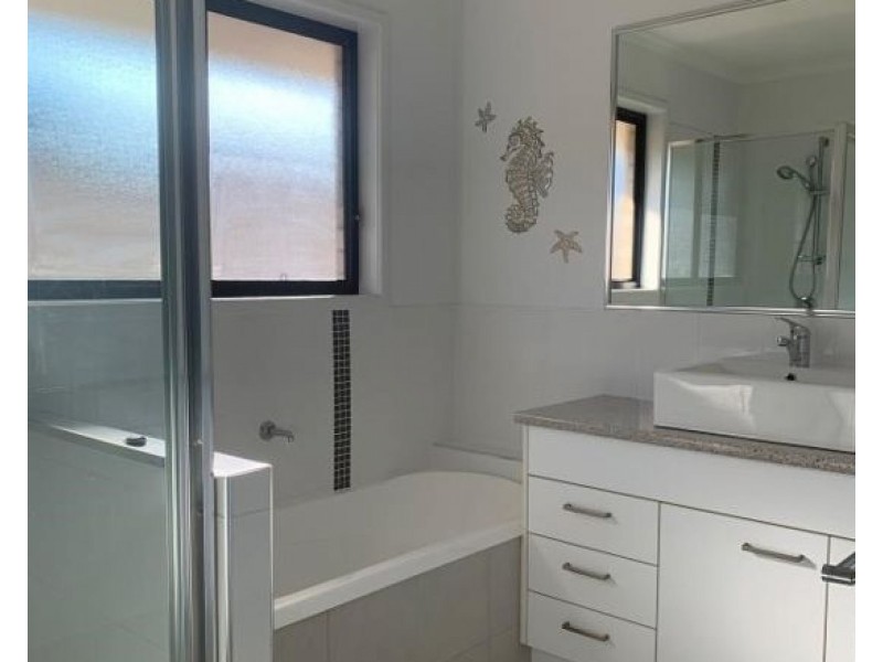 12 Dewar Court, Caboolture South QLD 4510