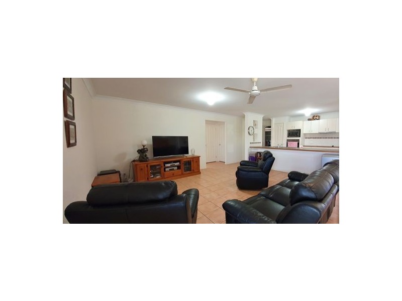 9 Euston St, Kippa-ring QLD 4021