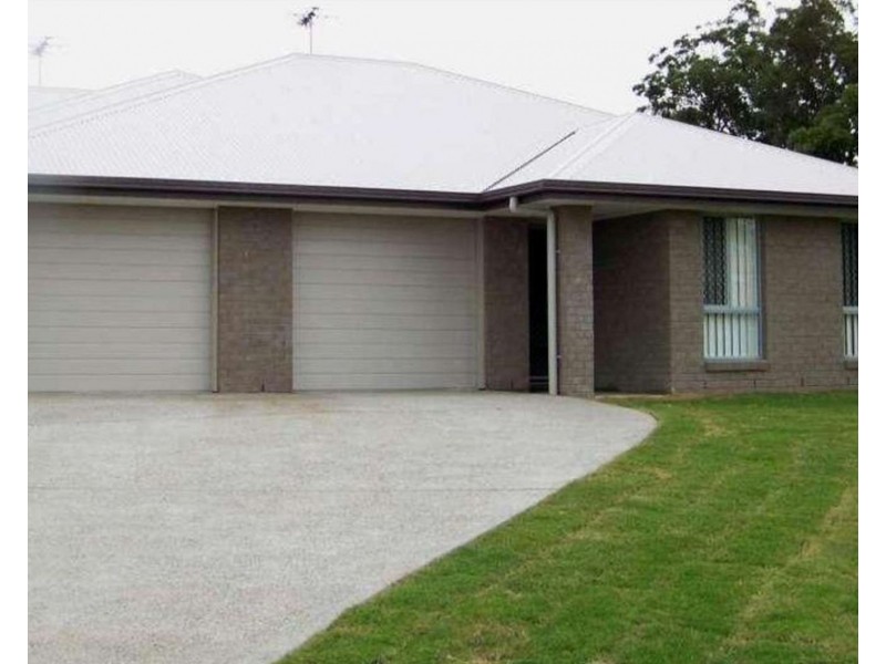 2/5 Mia Court, Morayfield QLD 4506