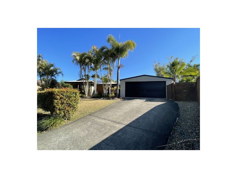 5 Menzies Court, Morayfield QLD 4506