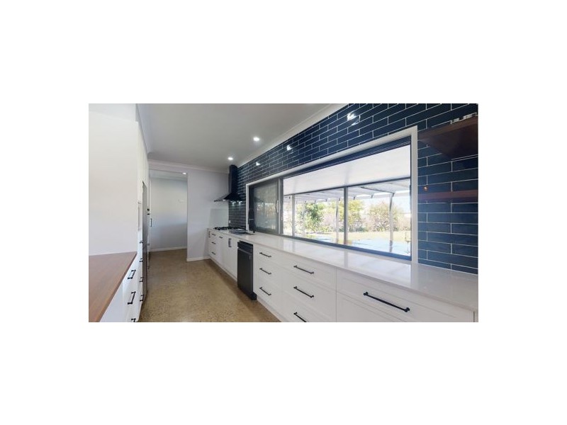 4 HOFFMAN COURT, Caboolture QLD 4510