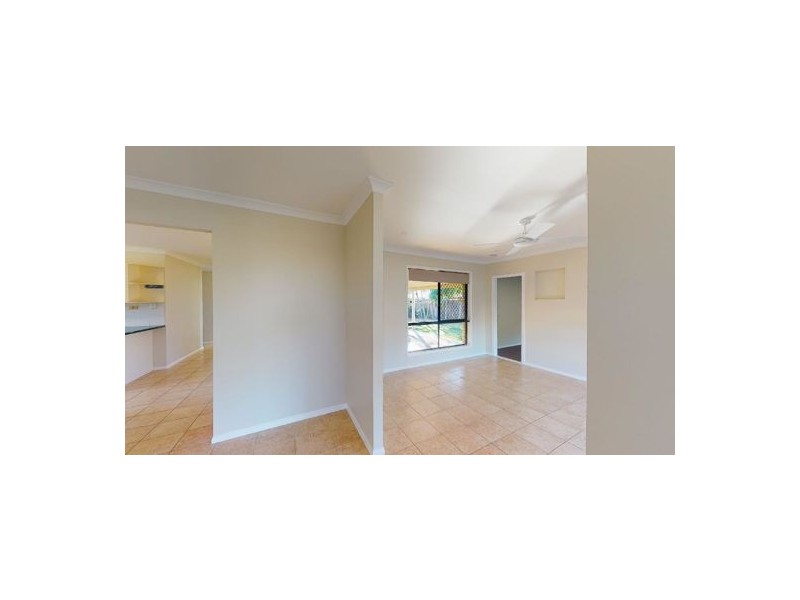 4 Fernlea Court, Caboolture QLD 4510