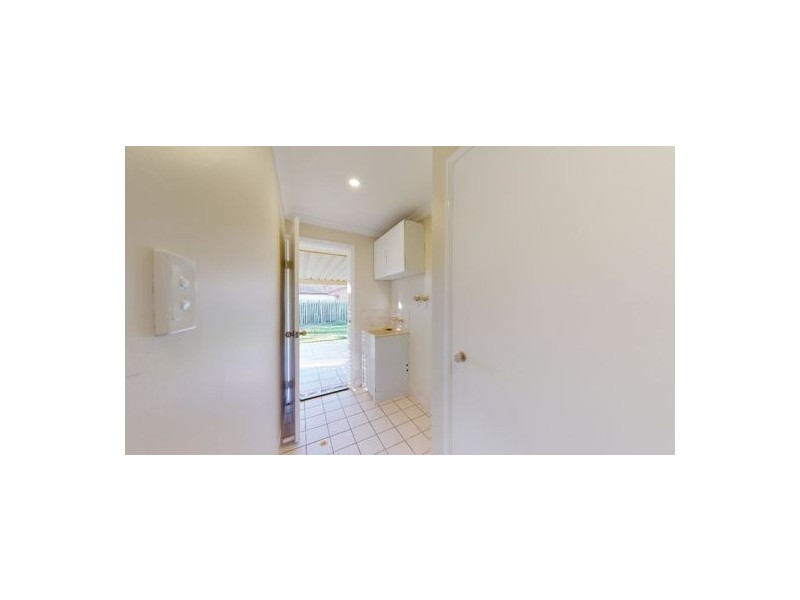 4 Fernlea Court, Caboolture QLD 4510