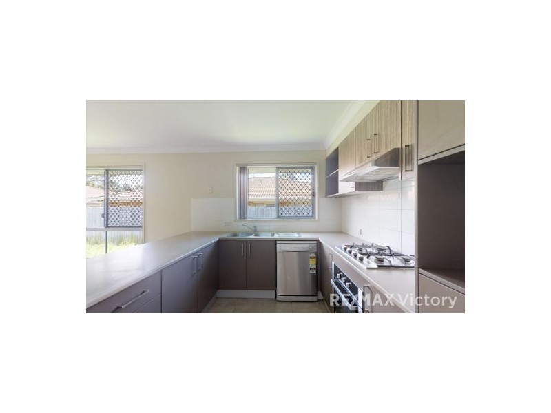 4 Thistledome Street, Morayfield QLD 4506