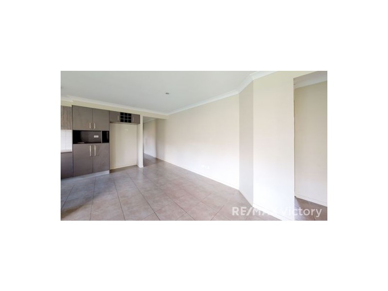 4 Thistledome Street, Morayfield QLD 4506