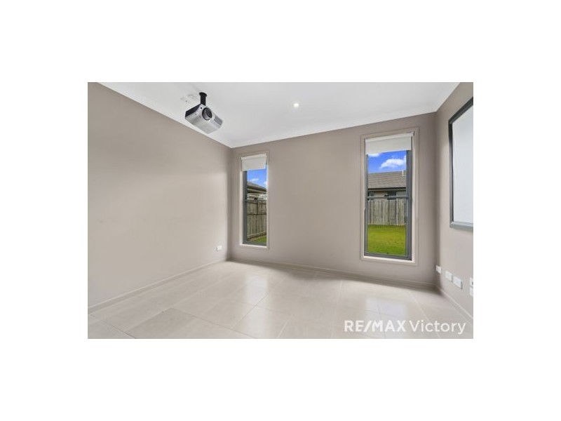 4 Berry Street, Caboolture South QLD 4510