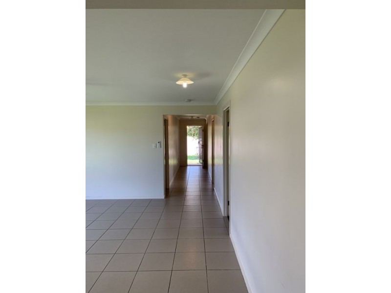 8 TARA GROVE, Bellmere QLD 4510