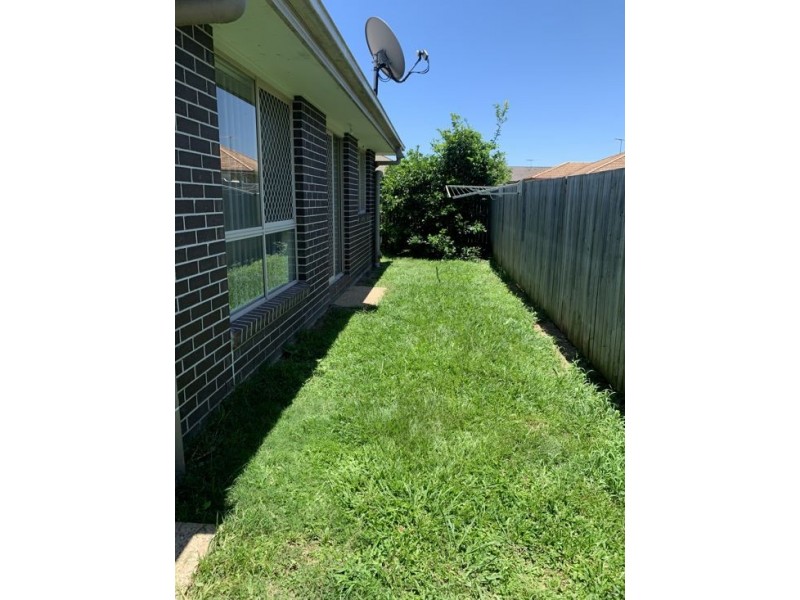 8 TARA GROVE, Bellmere QLD 4510