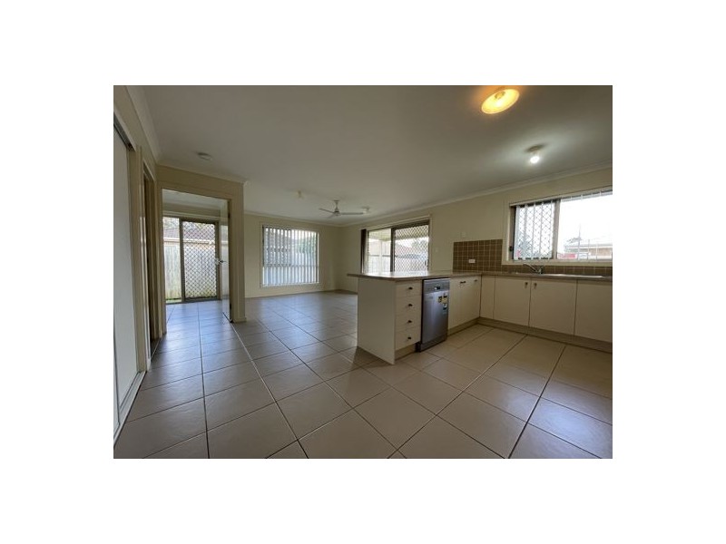 8 TARA GROVE, Bellmere QLD 4510