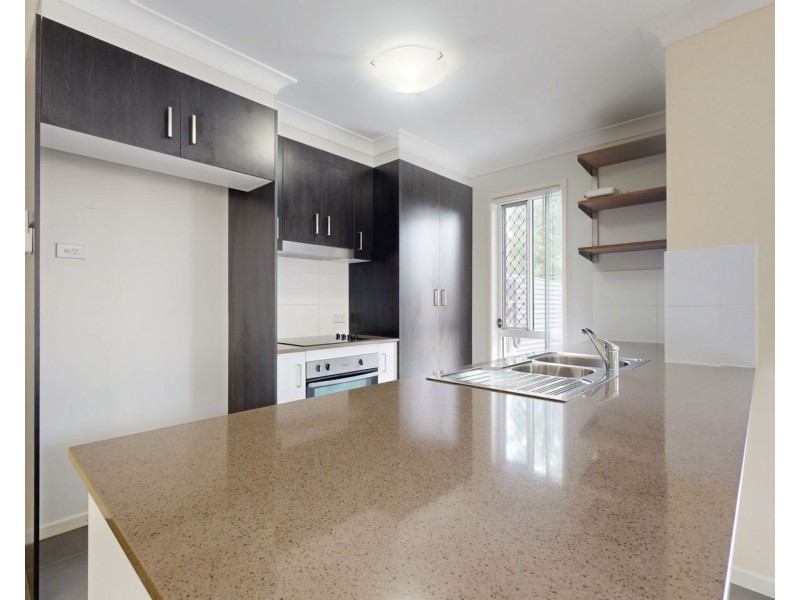 2/48 Coogera Court, Morayfield QLD 4506